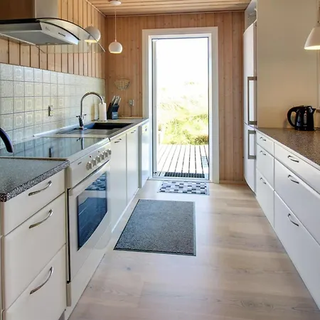 Gundine - From The Sea By Interhome