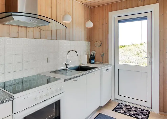 Gundine - From The Sea By Interhome *